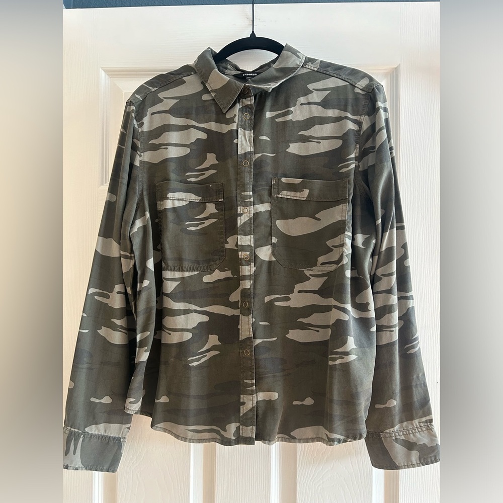 Express camo shirt